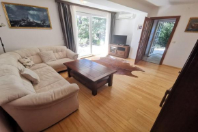 Apartment 4 Biba 22 pax